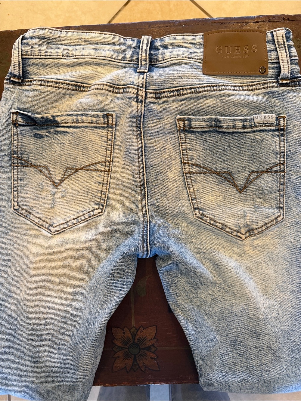 GUESS Faded Light Blue Denim Jeans with Stitched Back Pockets